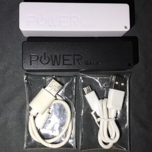 2 Power Banks (White and Black)